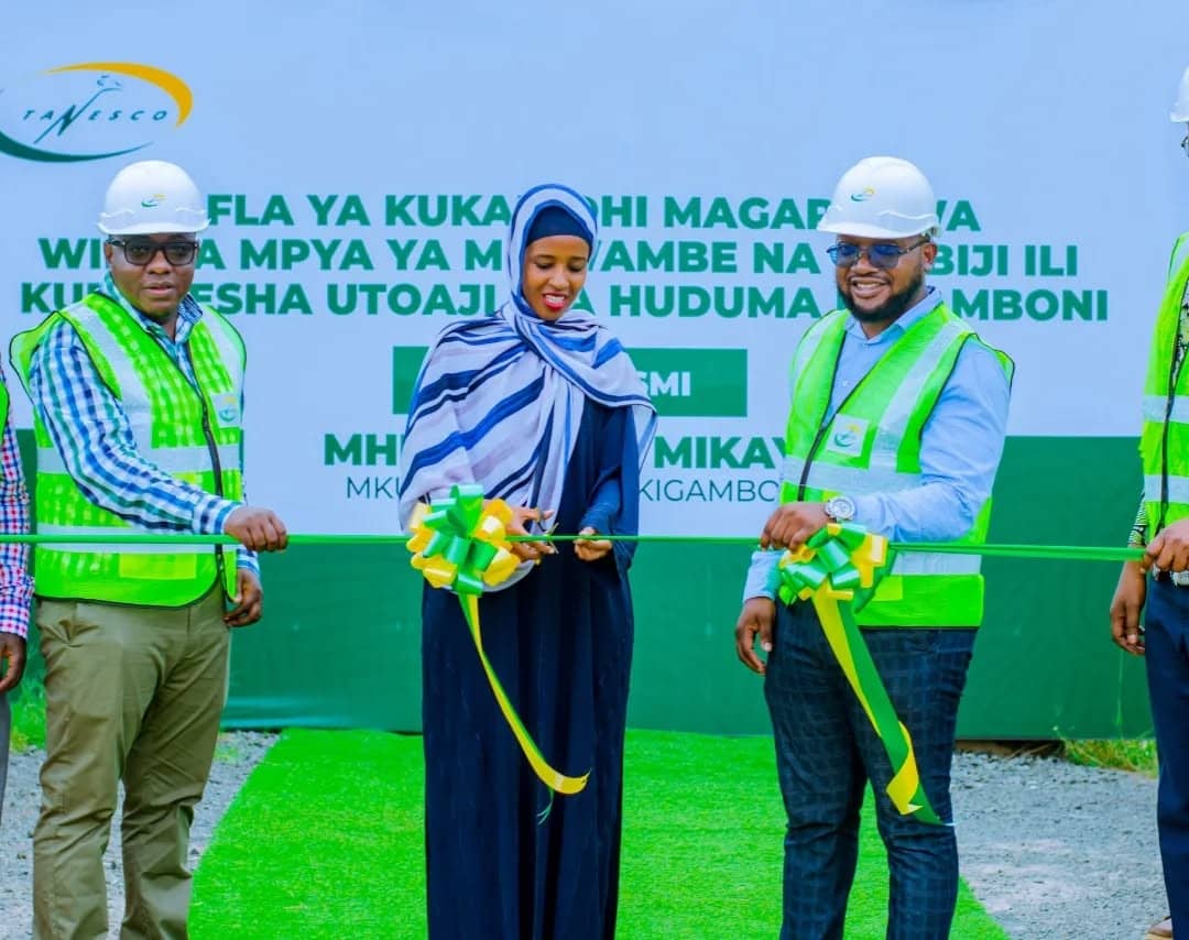 DC Mikaya: Twende Tukawahudumie Wananchi, Twendeni Tukatoe Huduma Bora