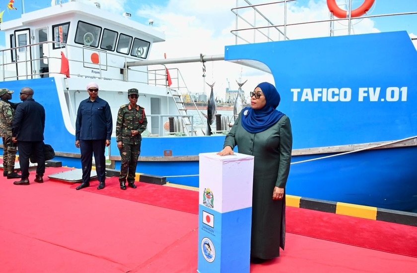 RAIS SAMIA AZINDUA MELI YA KWANZA YA UVUVI WA BAHARI KUU KIGAMBONI