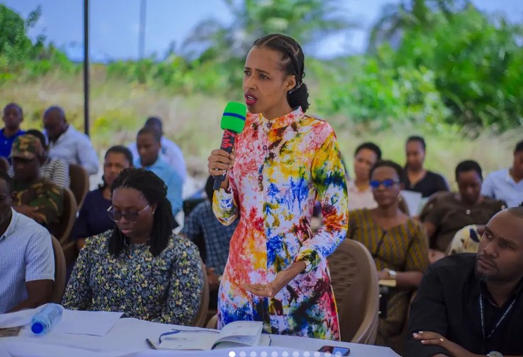 DC MIKAYA ATOA WITO KWA WANANCHI KUFANYA USAFI NA KULINDA MAENEO YAO
